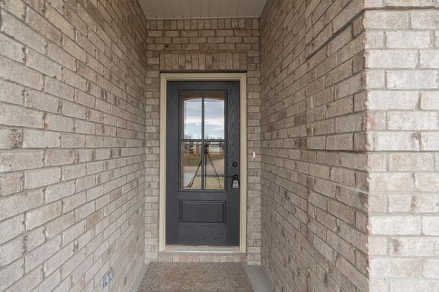 333 Estates Drive, Smithville, TN 37166