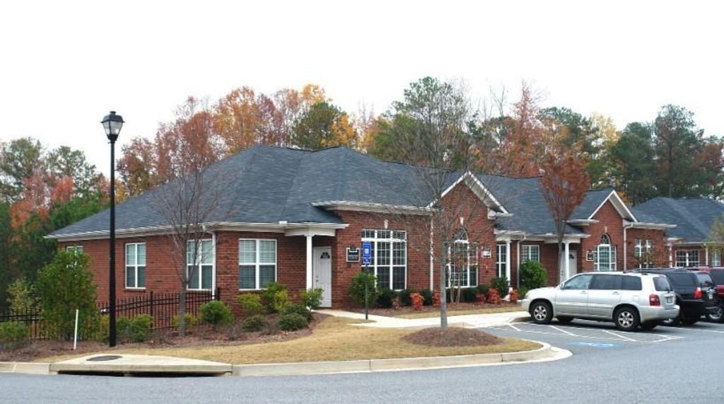 11539 Park Woods Circle 103, Alpharetta, GA 30005