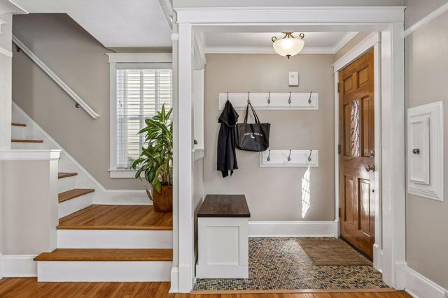 5204 Abbott Avenue S, Minneapolis, MN 55410