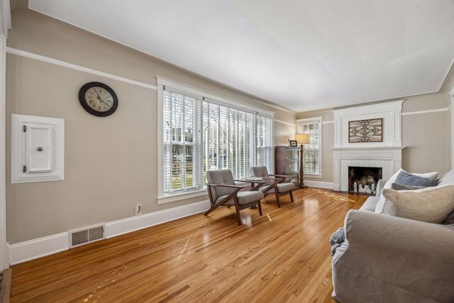 5204 Abbott Avenue S, Minneapolis, MN 55410