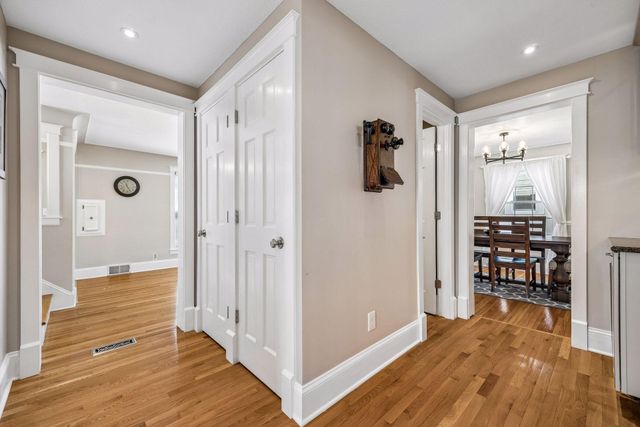 5204 Abbott Avenue S, Minneapolis, MN 55410