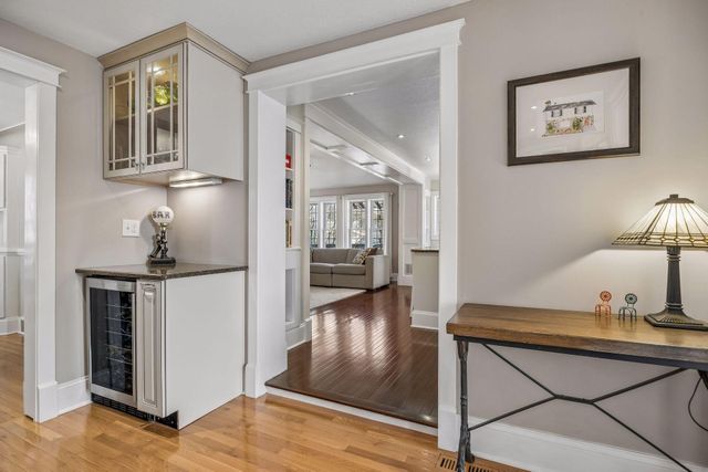 5204 Abbott Avenue S, Minneapolis, MN 55410