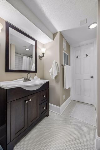 5204 Abbott Avenue S, Minneapolis, MN 55410