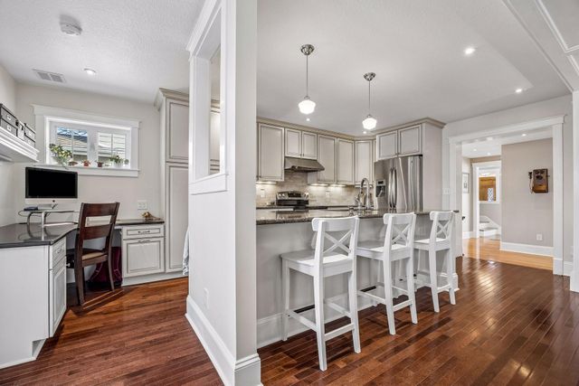 5204 Abbott Avenue S, Minneapolis, MN 55410