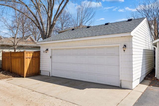 5204 Abbott Avenue S, Minneapolis, MN 55410