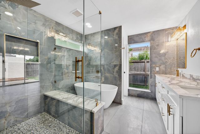 2218 Ashford Hollow Lane, Houston, TX 77077