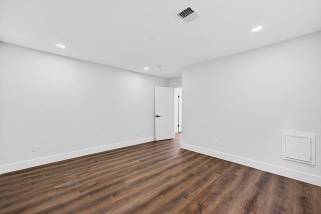 2218 Ashford Hollow Lane, Houston, TX 77077