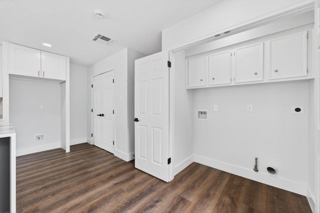2218 Ashford Hollow Lane, Houston, TX 77077