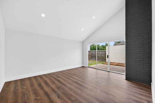 2218 Ashford Hollow Lane, Houston, TX 77077