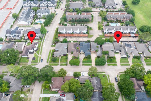2218 Ashford Hollow Lane, Houston, TX 77077