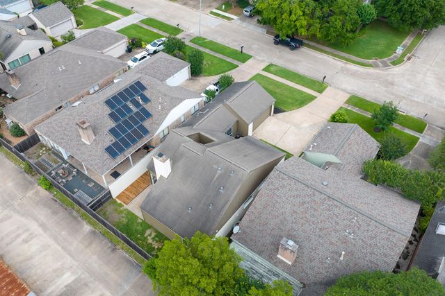 2218 Ashford Hollow Lane, Houston, TX 77077