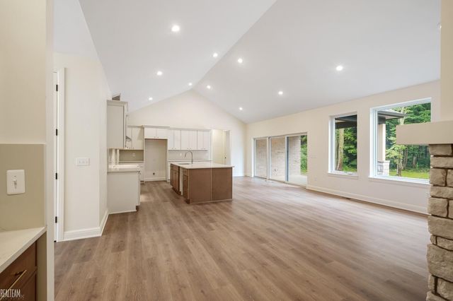 55420 Jewell Road, Shelby Twp, MI 48315