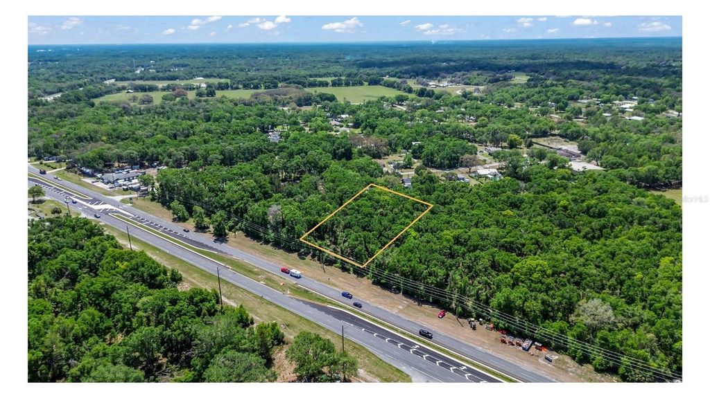 3550 US HIGHWAY 17, De Leon Springs, FL 32130