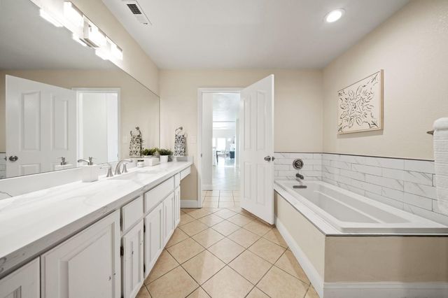 6312 Skittone Rd, Modesto, CA 95356