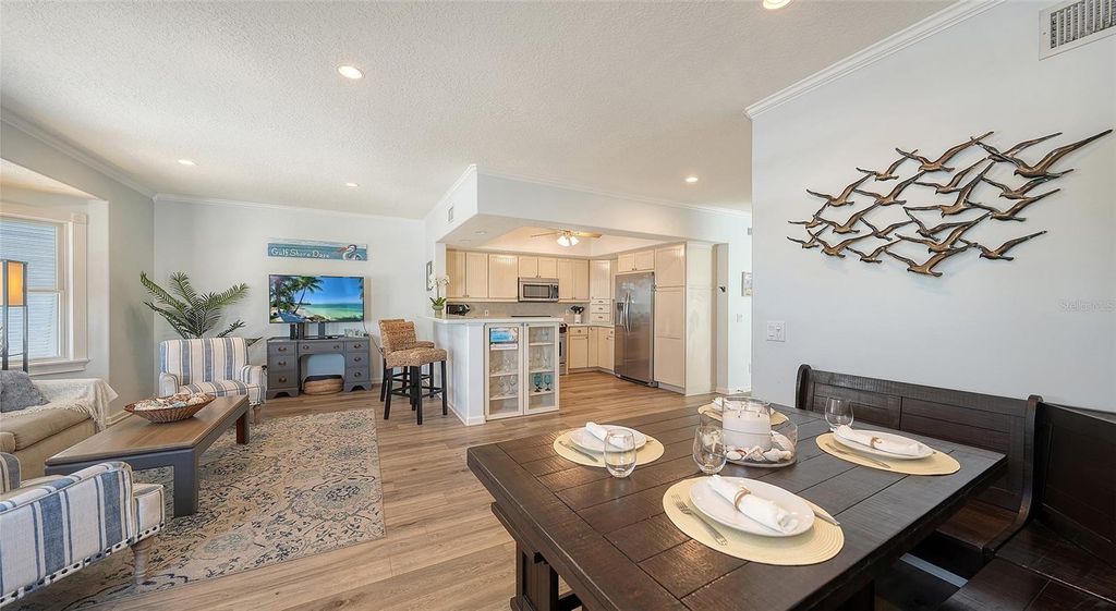 5390 GULF DRIVE, HOLMES BEACH, FL 34217 — photo 4