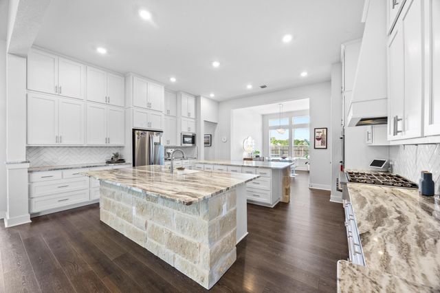 128 Hamilton BR, Liberty Hill, TX 78642