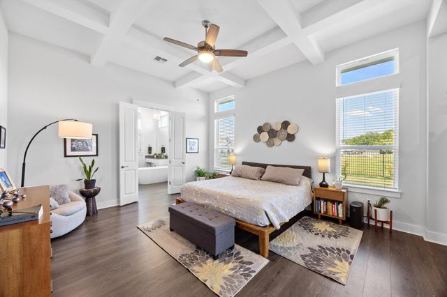 128 Hamilton BR, Liberty Hill, TX 78642