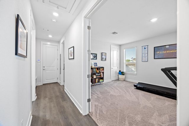 128 Hamilton BR, Liberty Hill, TX 78642