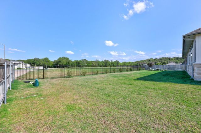 128 Hamilton BR, Liberty Hill, TX 78642