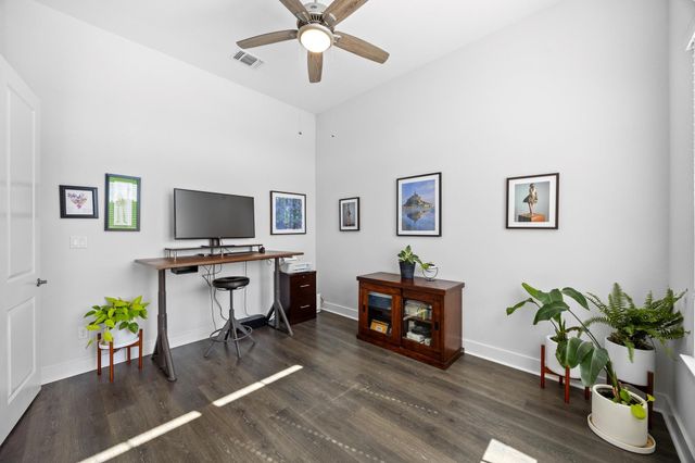 128 Hamilton BR, Liberty Hill, TX 78642