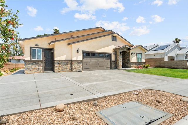 25624 Cottonwood Road, Loma Linda, CA 92354