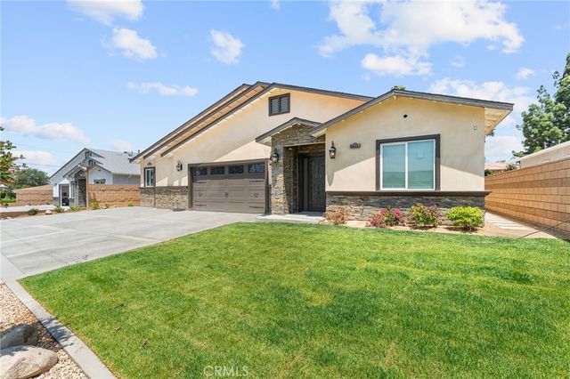 25624 Cottonwood Road, Loma Linda, CA 92354