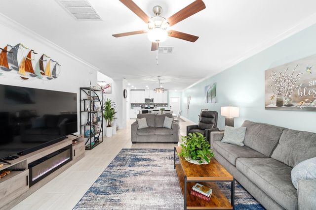 17538 HOLLY WELL AVENUE, Wimauma, FL 33598