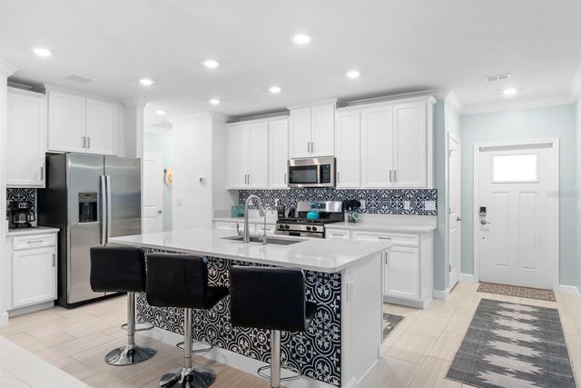 17538 HOLLY WELL AVENUE, Wimauma, FL 33598