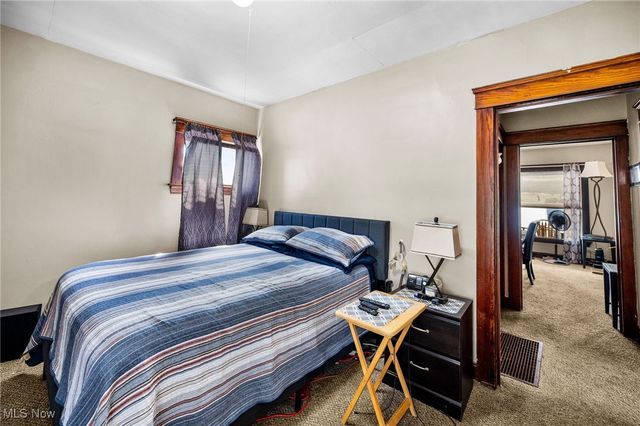 3812 Poe Avenue, Cleveland, OH 44109