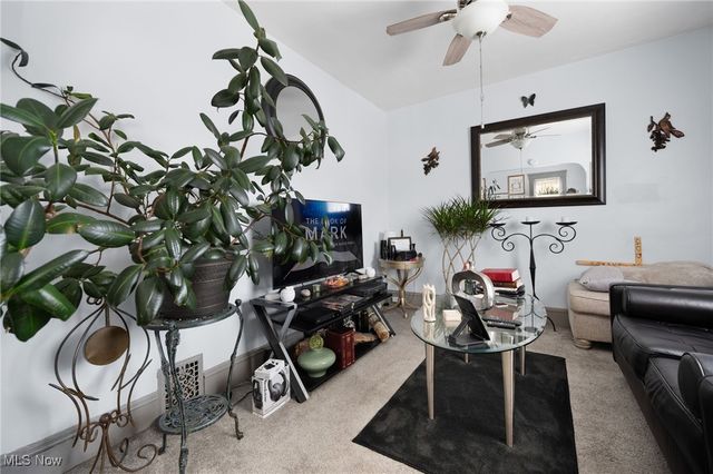 3812 Poe Avenue, Cleveland, OH 44109