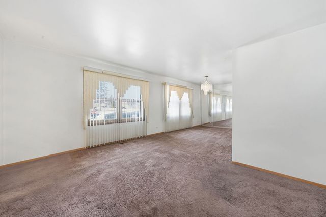 18941 Cypress Avenue, Country Club Hills, IL 60478