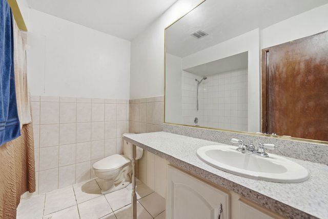 18941 Cypress Avenue, Country Club Hills, IL 60478