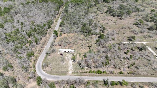 1285 Burdette Wells RD, Lockhart, TX 78644