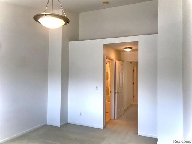 149 S Vista, Auburn Hills, MI 48326