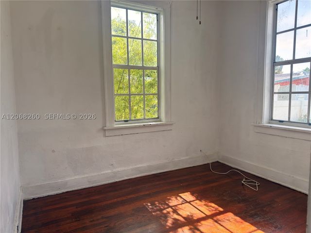 3364 SW 2nd St 2, Miami, FL 33135
