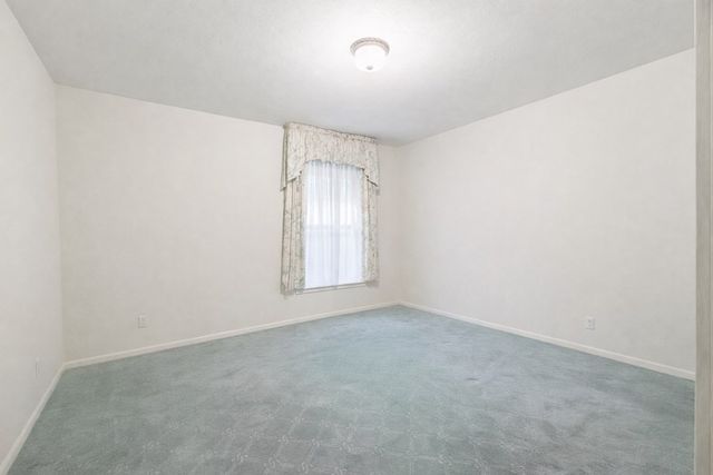 368 Englewood Dr, Kerrville, TX 78028