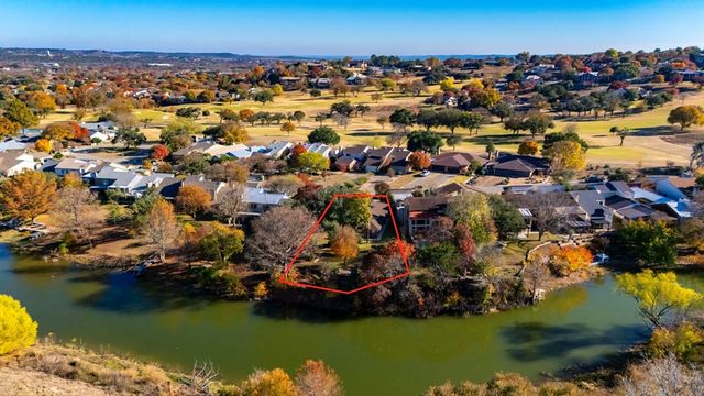 368 Englewood Dr, Kerrville, TX 78028