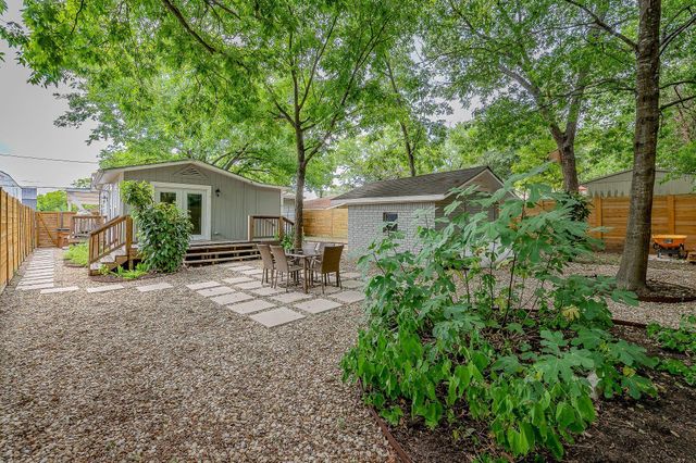 2404 Oak Crest Ave, Austin, TX 78704