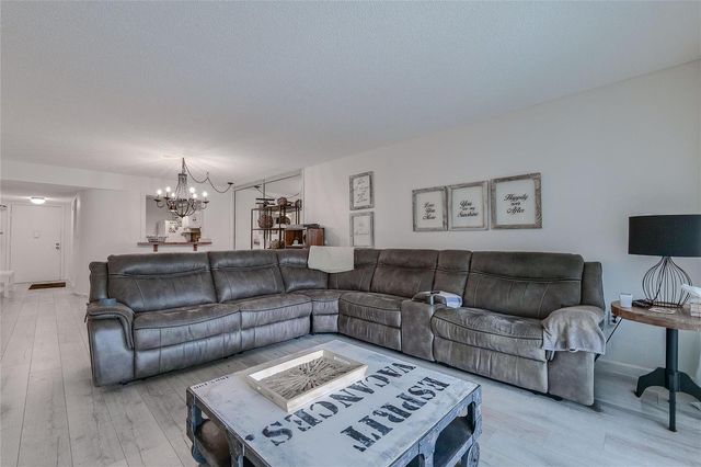 3920 Inverrary Boulevard 404-C, Lauderhill, FL 33319