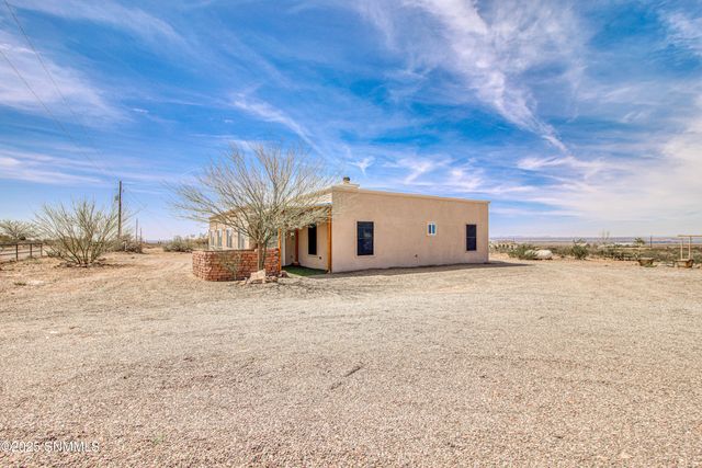 5048 Alamo Mine Trail, Las Cruces, NM 88011