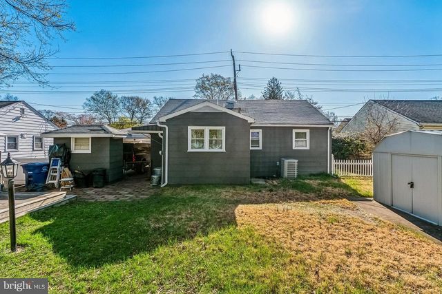 128 S COLES AVE, Maple Shade, NJ 08052