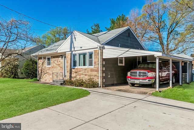 128 S COLES AVE, Maple Shade, NJ 08052