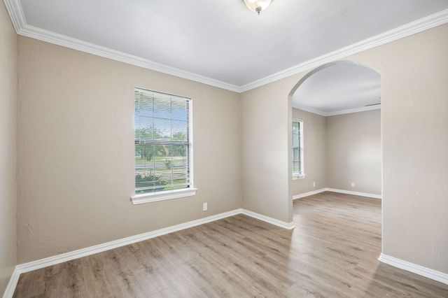 3534 Royal Lane, Dallas, TX 75229