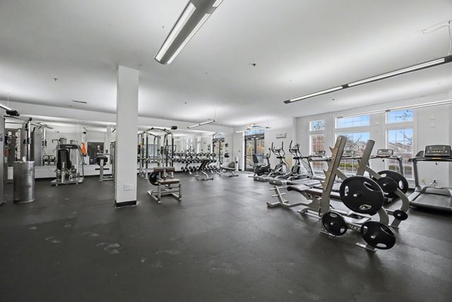 2416 Ogden Way, Lexington, KY 40509