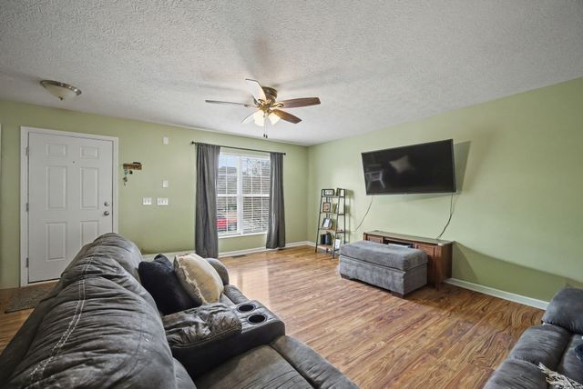 2416 Ogden Way, Lexington, KY 40509