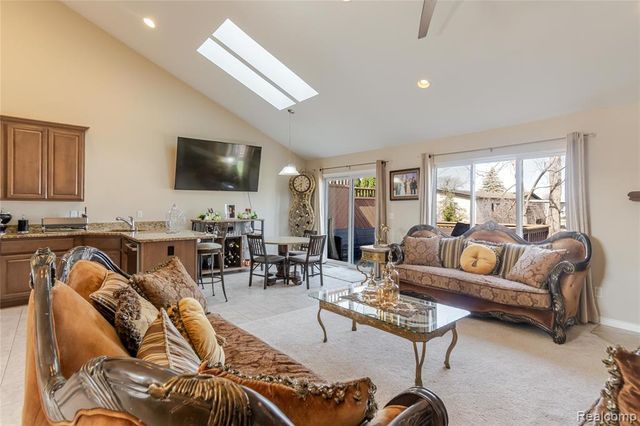 14789 N Park Drive, Utica, MI 48315