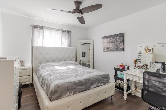 14789 N Park Drive, Utica, MI 48315