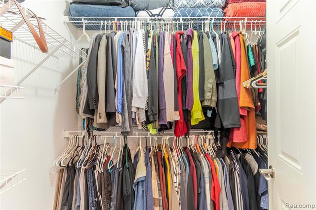 14789 N Park Drive, Utica, MI 48315