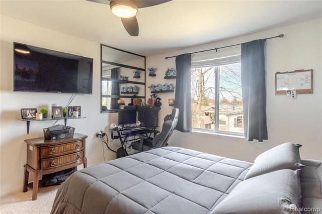 14789 N Park Drive, Utica, MI 48315