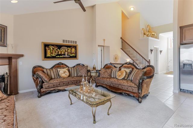 14789 N Park Drive, Utica, MI 48315